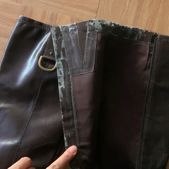 Bandolino Cale Black Brown Leather Side Zip Brown Heel Riding Tall Boots 7.5 - Picture 3 of 5